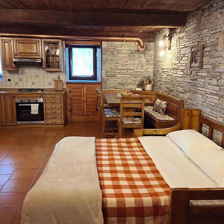 Monolocale Rustico Di Montagna Appartement Antey-Saint-André Buitenkant foto