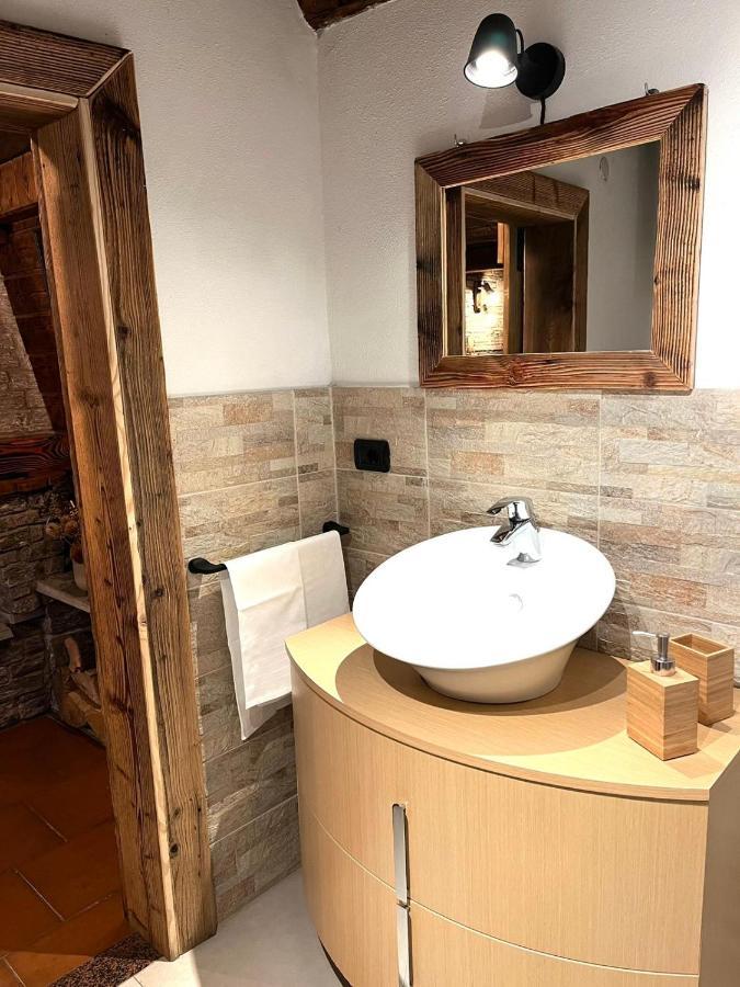 Monolocale Rustico Di Montagna Appartement Antey-Saint-André Buitenkant foto