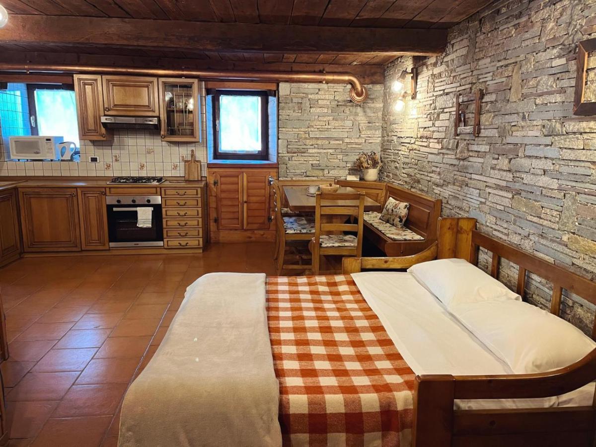 Monolocale Rustico Di Montagna Appartement Antey-Saint-André Buitenkant foto